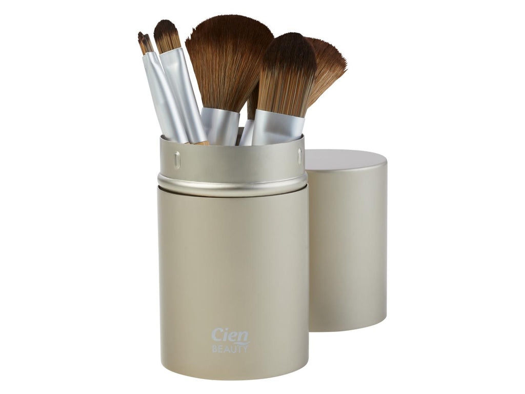 Set de pinceaux à maquillage, avec manches en bambou