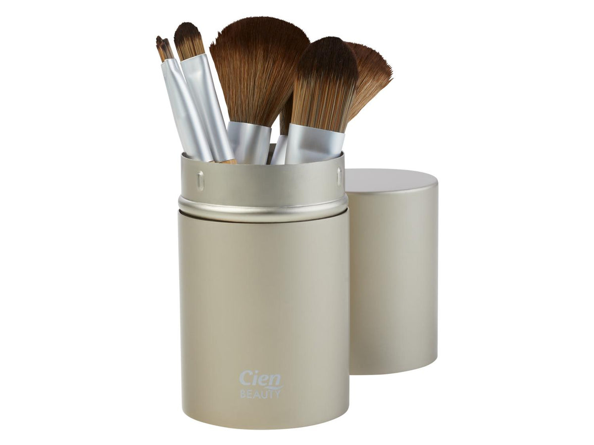 Set de pinceaux à maquillage, avec manches en bambou