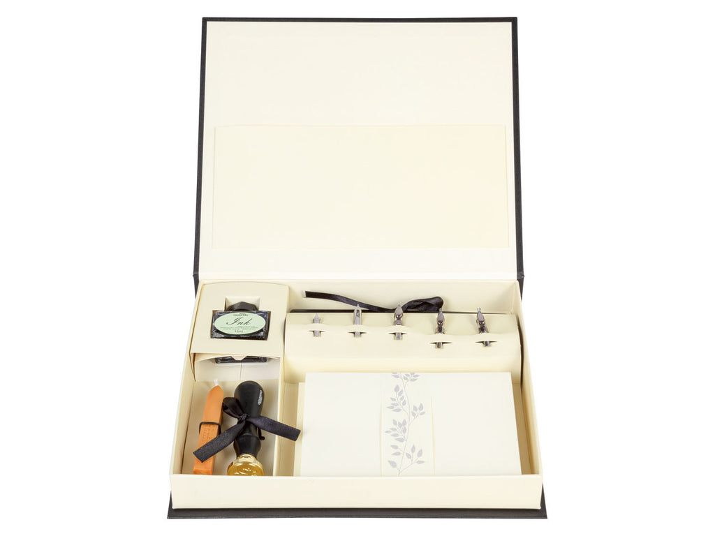 Set de calligraphie, 30 pièces