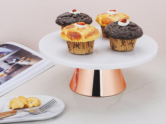 Plateau à gâteaux en marbre