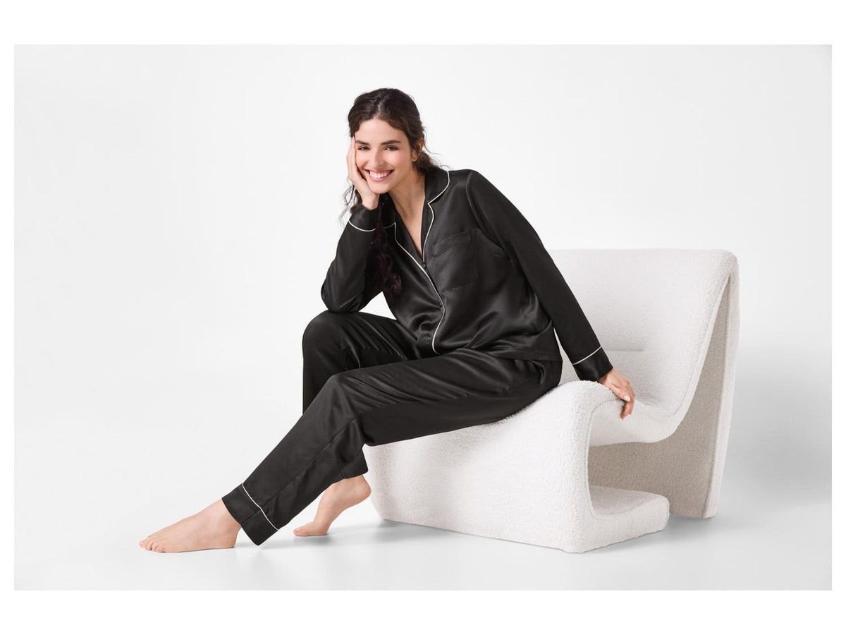 Pyjama en satin pour femme