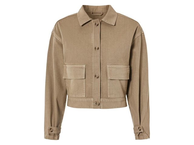 Veste pour femme dans un style utility tendance
