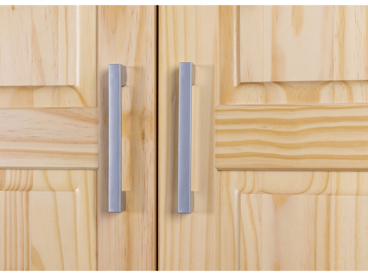 Armoire à vêtements en pin massif, veines naturelles