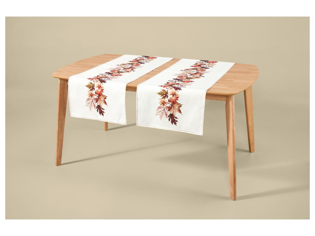 Ensemble nappe et chemin de table