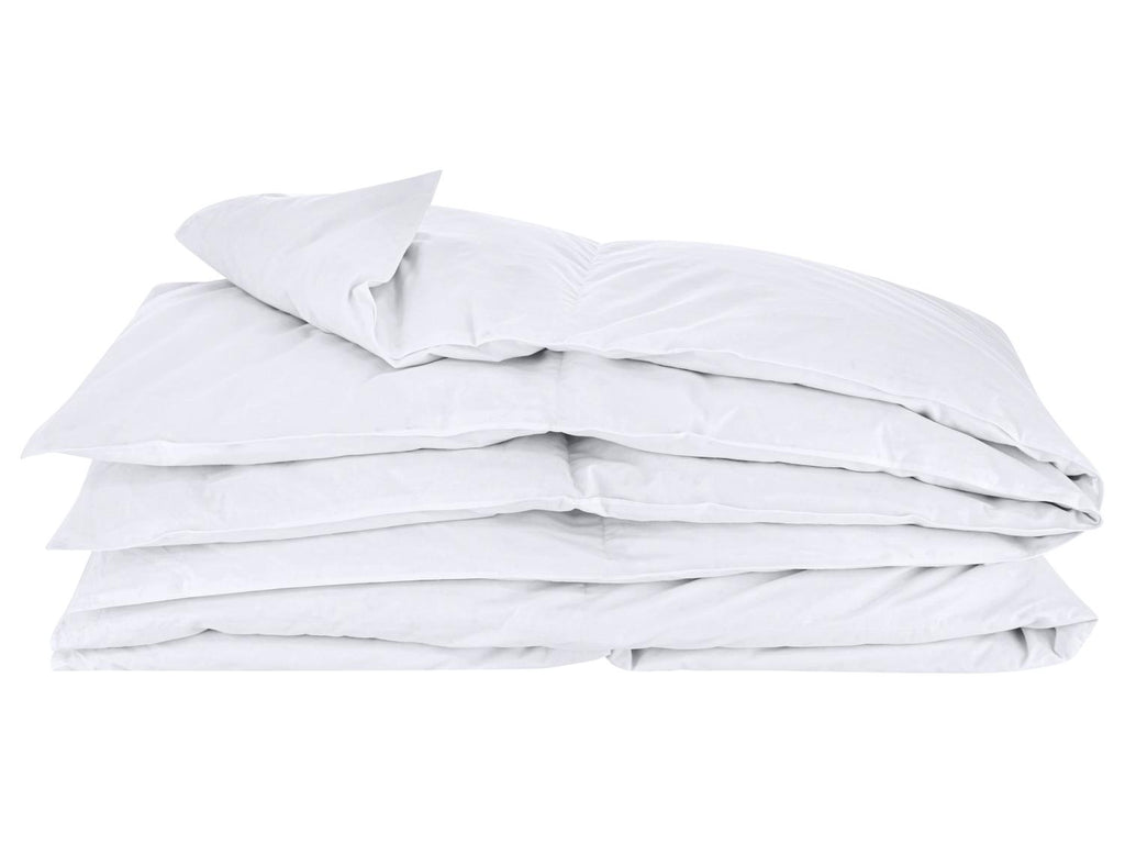 Couette garnie de plumes et de duvet, 240 x 220 cm
