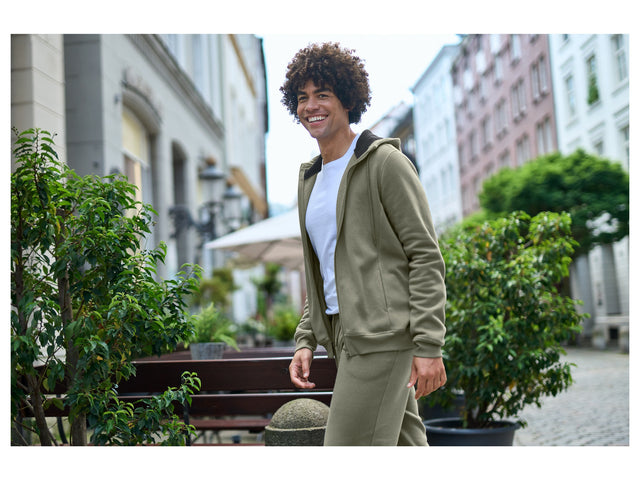 Veste zippée à capuche pour homme avec doublure peluche