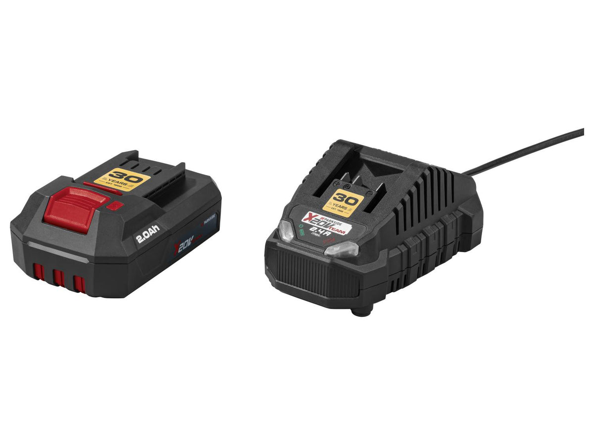 Tronçonneuse thermique avec démarrage électrique Édition Limitée 30 ans, guide 52 cm, 2,2 kW