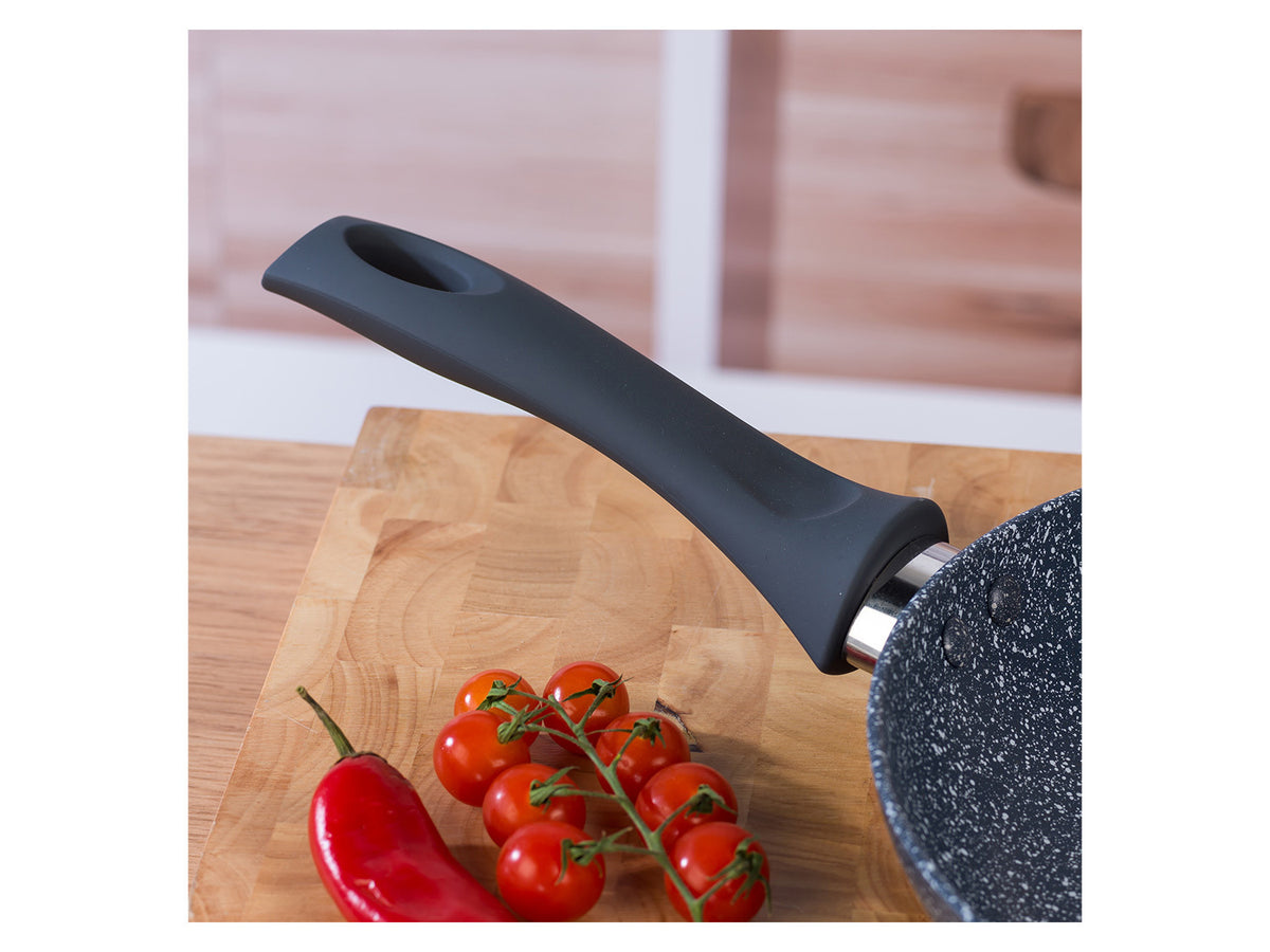 Russell Hobbs Wok, casserole à manche, sauteuse ou casserole, Aluminium Nightfall Collection Blue Marble