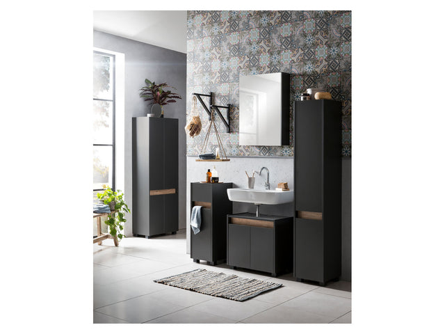 Armoire haute Cosmo, ouverture de porte moderne et sans poignée