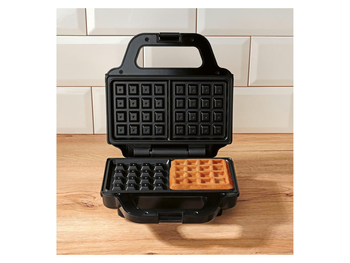Appareil à croque-monsieur ou Gaufrier SSWM 750 F1 BL