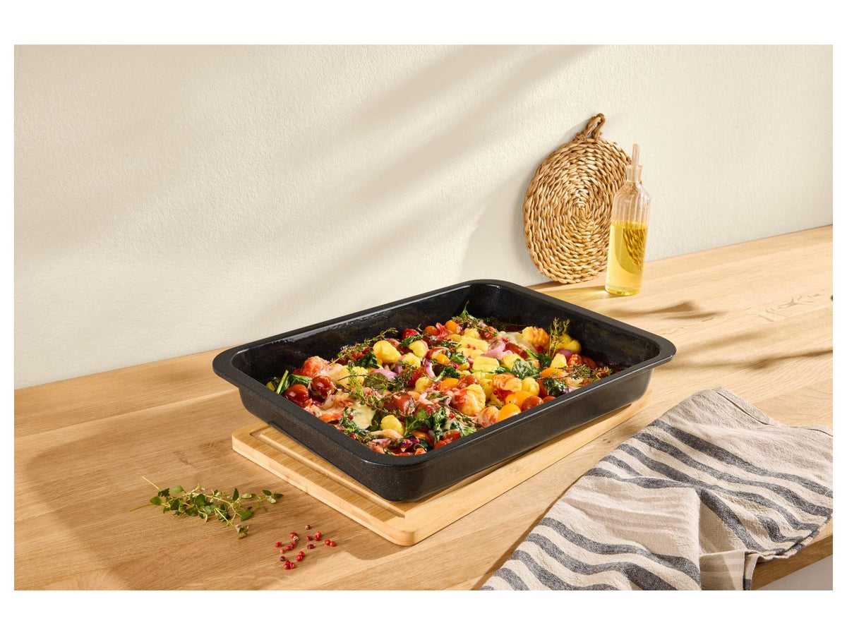 Plat à four