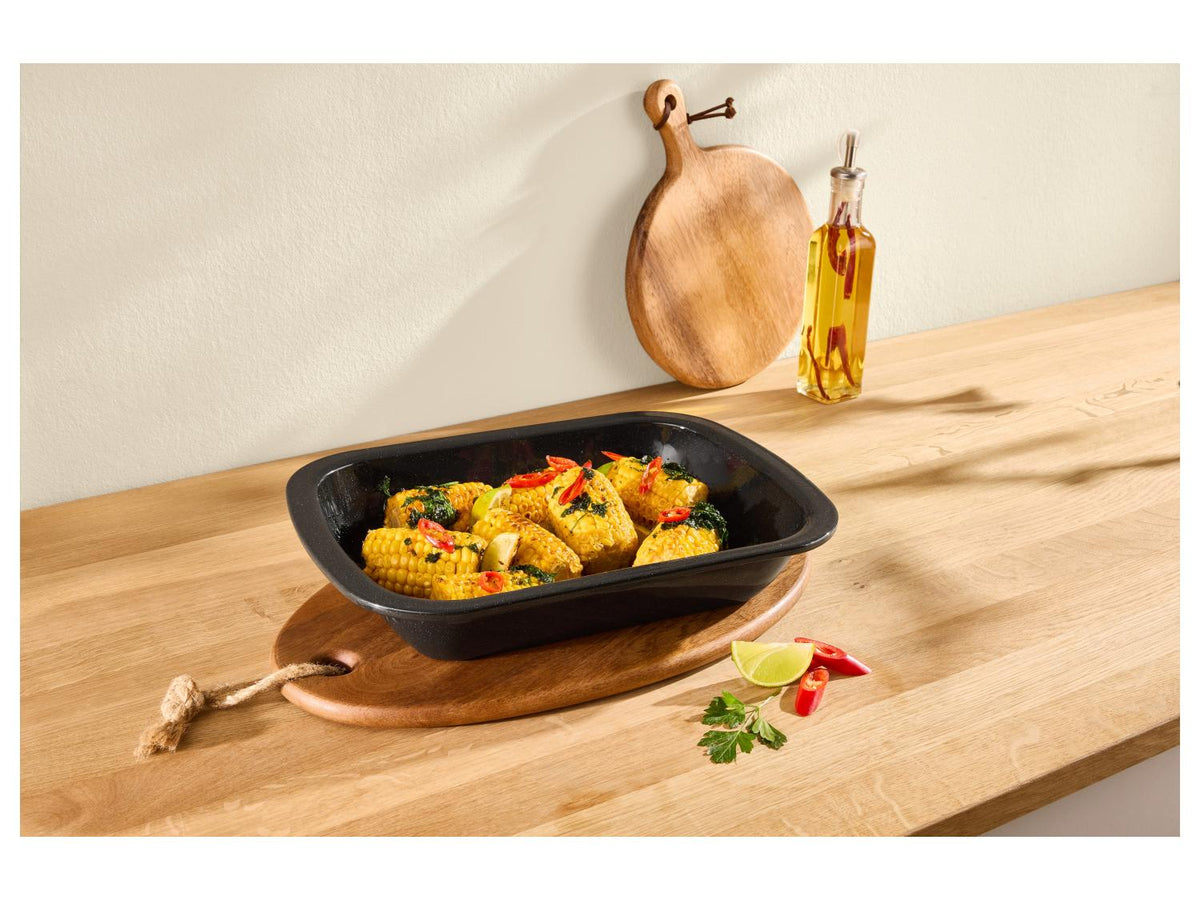 Plat à four