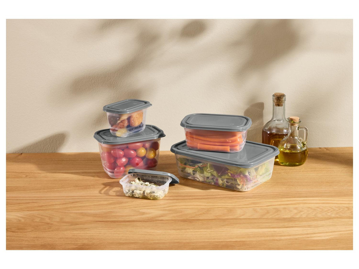 Set de 17 boîtes de conservation