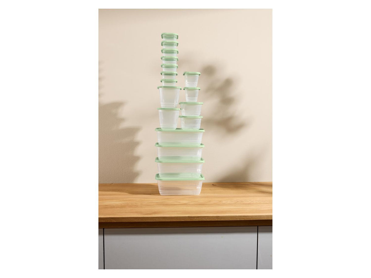 Set de 17 boîtes de conservation