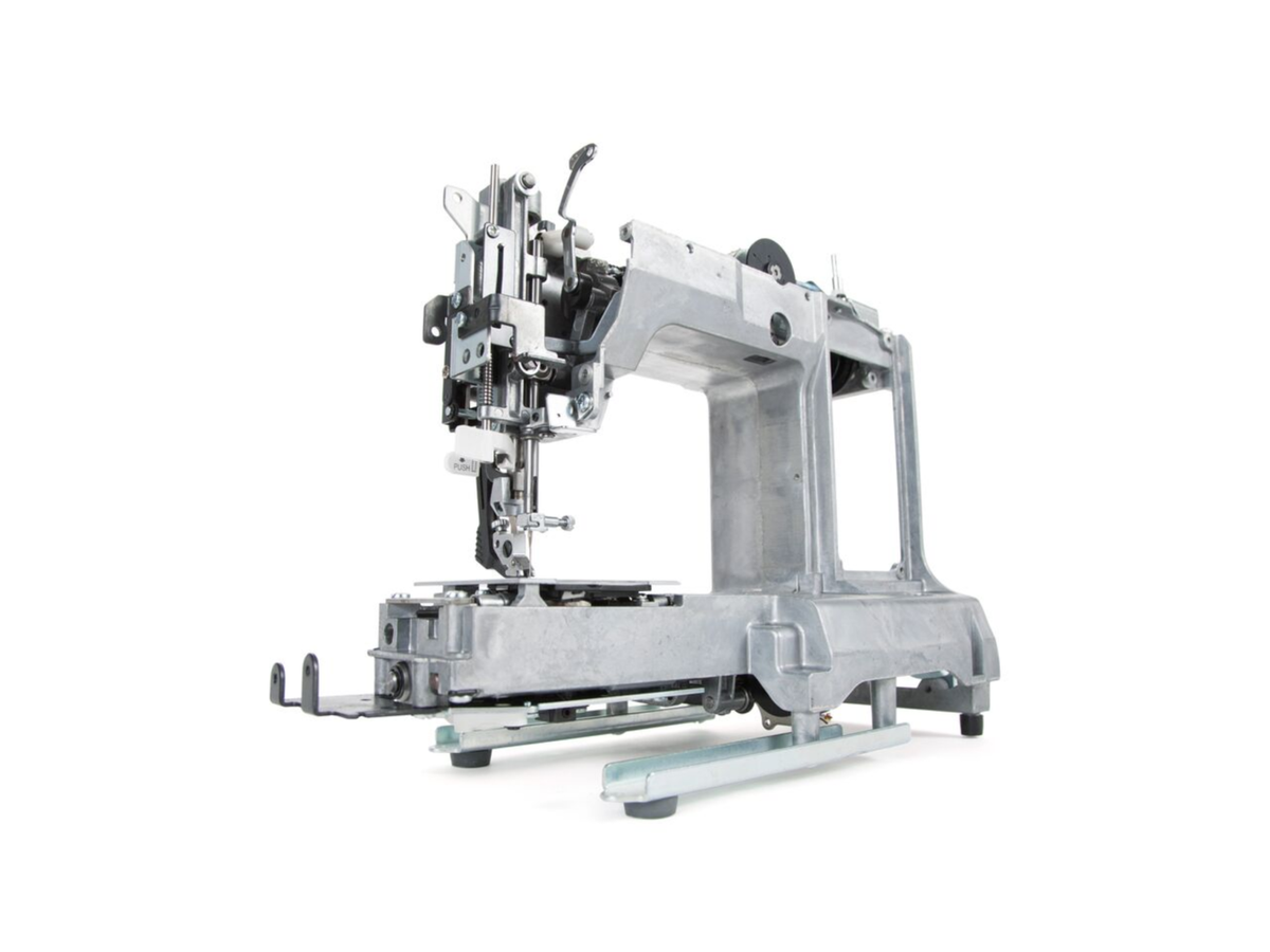 Machine à coudre C240/ e-element