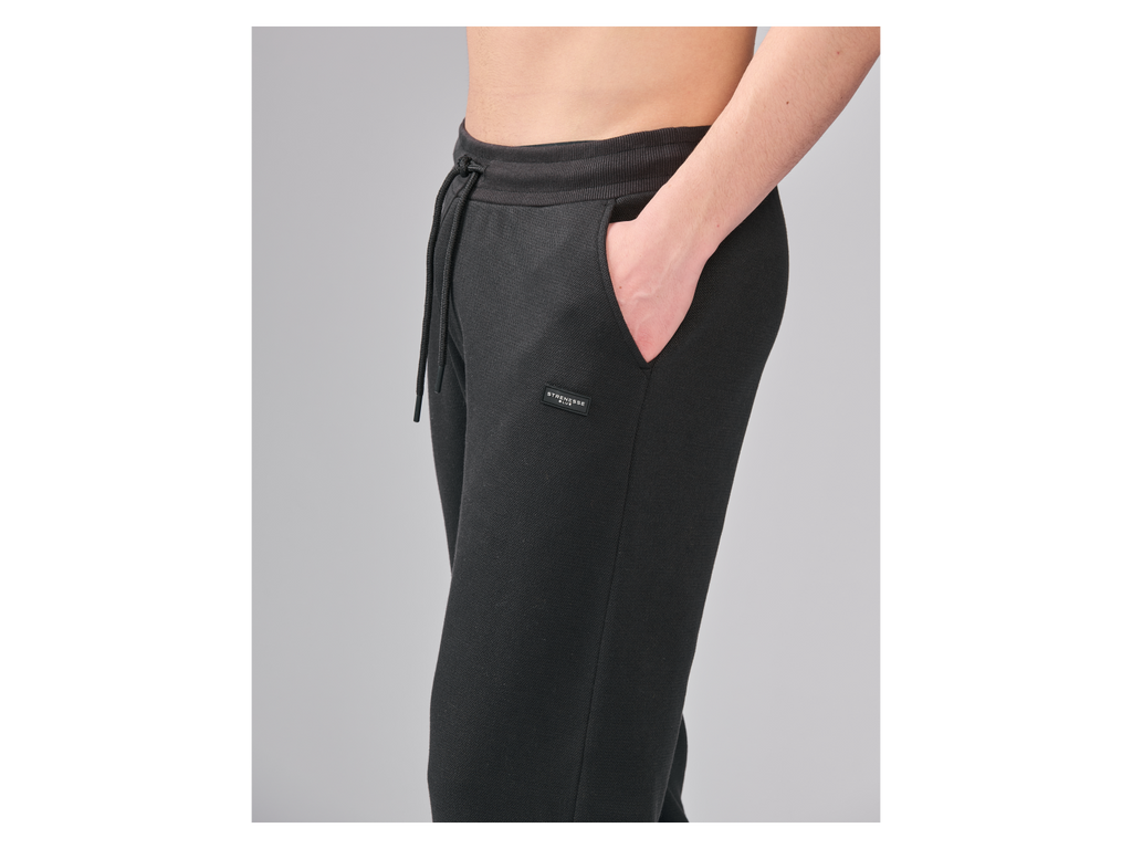 Pantalon de jogging homme, Jogi Loew