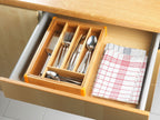Range-couverts extensible en bambou, 25,7-38,5 x 5,1 x 35,7 cm